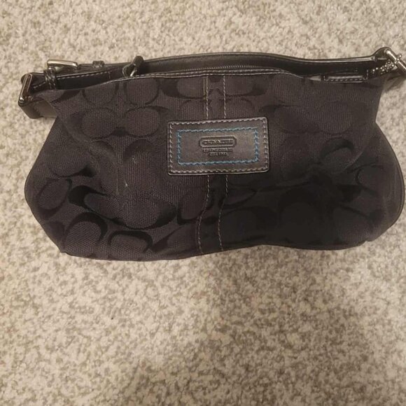 Coach Bags - Picture 2 of 6